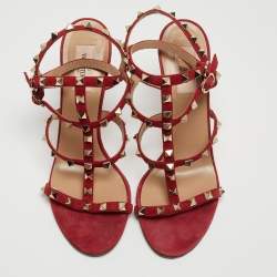 مملوكة مسبقًا Valentino Red Suede Rockstud Ankle Strap Sandals Size 39