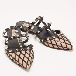 Pre Owned Valentino Brown/Black Leather Rockstud Strappy Flat Mules Size 38