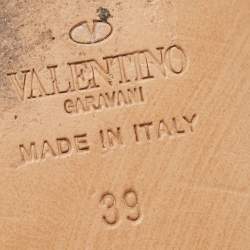 مملوكة مسبقًا Valentino Blue/Beige Leather Love Latch Ballet Flats Size 39