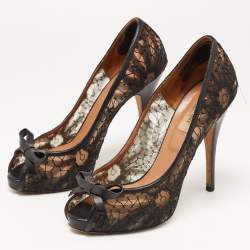 Pre Owned Valentino Black Lace and Leather Bow Peep Toe Pumps Size 39