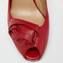 Pre Owned Valentino Red Leather Rose Applique Peep Toe Pumps Size 41