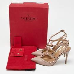 Pre Owned Valentino Pink Leather Rockstud Pointed Toe Sandals Size 40