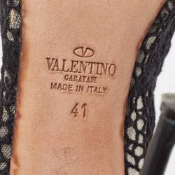 Pre Owned Valentino Black Leather and Lace  Fusion Pointed Toe Pumps Size 41