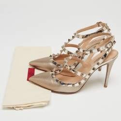 Pre Owned Valentino Metallic Gold Leather Rockstud Embellished Ankle Strap Sandals Size 39.5