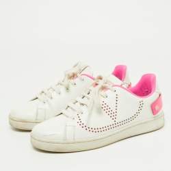 Pre Owned Valentino White Leather Vlogo Rockstud Low Top Sneakers Size 36