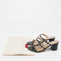 Pre Owned Valentino Black Leather Rockstud Slide Sandals Size 37
