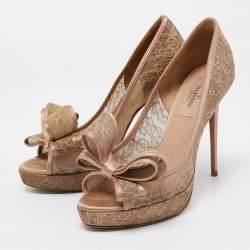 Pre Owned Valentino Pink/Beige Satin and Lace Platform Pumps Size 37