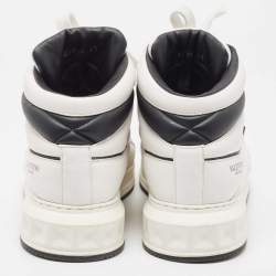 Pre Owned Valentino White/Black Leather Roman Stud High Top Sneakers Size 43