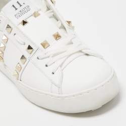 Pre Owned Valentino White Leather Rockstud Low Top Sneakers Size 35.5