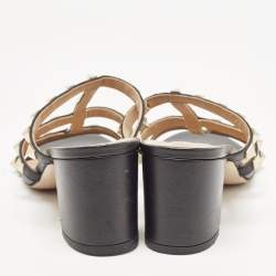 Pre Owned Valentino Black Leather Rockstud Slides Size 35