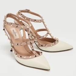 Pre Owned Valentino Off White/Dusty Pink Leather Rockstud Ankle Strap Pumps Size 38.5