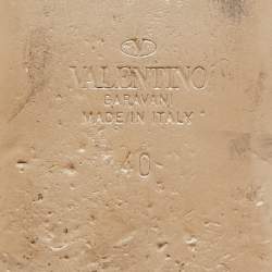 Pre Owned Valentino Beige Leather Rockstud Flats Size 40