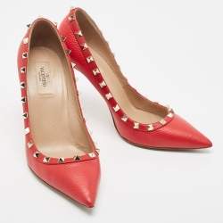 Pre Owned Valentino Red Grained Leather Rockstud Pumps Size 40.5