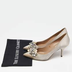 Pre Owned Valentino Grey Satin Crystal and Faux Pearl Embellished Pumps Size 37.5