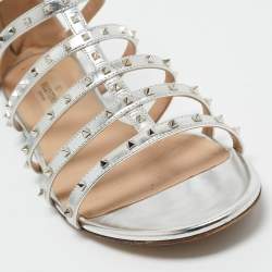 Pre Owned Valentino Silver Leather Love Latch Cross Strap Flat Gladiator Sandals Size 39.5