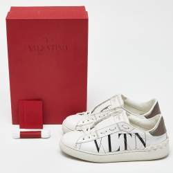 Pre Owned Valentino White/Grey Leather VLTN Rockstud Sneakers Size 38