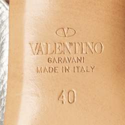 Pre Owned Valentino Silver Leather Rockstud Slingback Pumps Size 40  