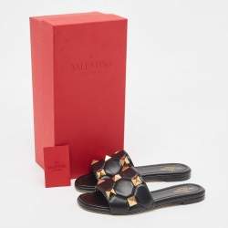 Pre Owned Valentino Black Quilted Leather Roman Stud Flat Slides Size 37.5