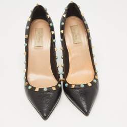 Pre Owned Valentino Black Leather Rolling Rockstud Pumps Size 40