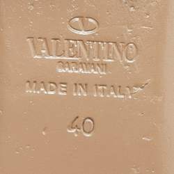 Pre Owned Valentino Pink/Beige Patent Leather Rockstud Pointed Toe Ballet Flats Size 40