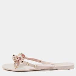 Pre Owned Valentino Pink Rubber Rockstud Bow Thong Flats Size 38
