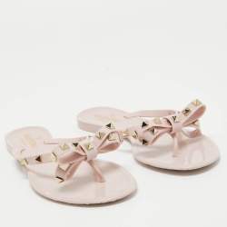 Pre Owned Valentino Pink Rubber Rockstud Bow Thong Flats Size 38