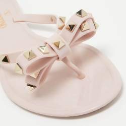 Pre Owned Valentino Pink Rubber Rockstud Bow Thong Flats Size 38