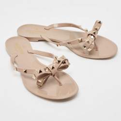 Pre Owned Valentino Pink Rubber Rockstud Thong Flats Size 38
