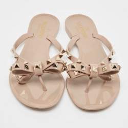 Pre Owned Valentino Pink Rubber Rockstud Thong Flats Size 38