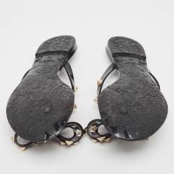 Valentino Black Rubber Bow Rockstud Thong Flats Size 35