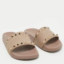 Pre Owned Valentino Dusty Pink Rubber Rockstud Slides Size 36