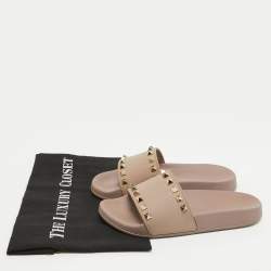 Pre Owned Valentino Dusty Pink Rubber Rockstud Slides Size 36