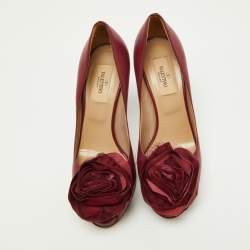 Pre Owned Valentino Burgundy Leather Rose Applique Peep Toe Pumps Size 37.5