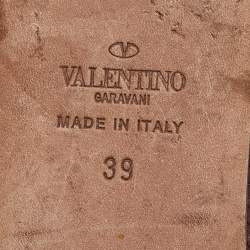 Pre Owned Valentino Maroon Textured Leather Rolling Rockstud Ankle Strap Flats Size 39