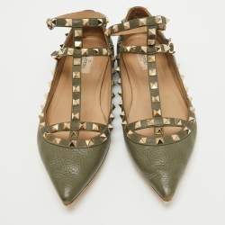 مملوكة مسبقًا Valentino Army Green Leather Rockstud Ankle Strap Ballet Flats Size 40