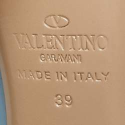 Pre Owned Valentino Blue/Beige Patent and Leather Rockstud Pumps Size 39