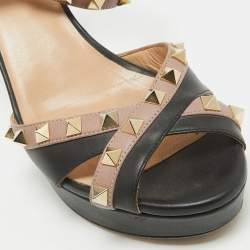 Pre Owned Valentino Black/Dusty Pink Leather Rockstud Platform Ankle Strap Sandals Size 39
