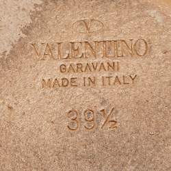 Pre Owned Valentino Dark Red Leather Rockstud Pumps Size 39.5