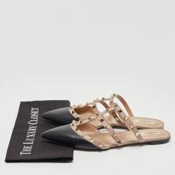 Pre Owned Valentino Black/Beige Leather Rockstud Flat Mules Size 40.5