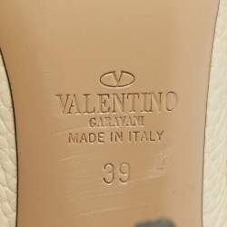 Pre Owned Valentino Cream Leather Rockstud Ankle Strap Pumps Size 39