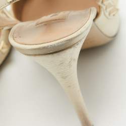 Pre Owned Valentino Cream Leather Rockstud Ankle Strap Pumps Size 39