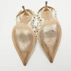 Pre Owned Valentino Cream Leather Rockstud Ankle Strap Pumps Size 39