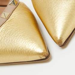 Pre Owned Valentino Gold/Beige Leather Rockstud Ankle Strap Pumps Size 38 