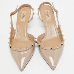 Pre Owned Valentino Beige Patent and Leather Rockstud Slingback Pumps  Size 40