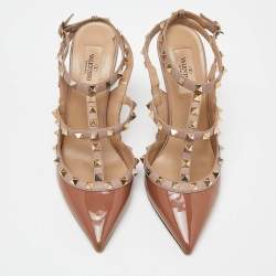 Pre Owned صندل فالنتينو سير كاحل مرصع روكستد جلد ذهبي مقاس 39.5