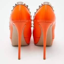 Pre Owned Valentino Orange/Pink Leather Rockstud Platform Peep Toe Pumps Size 41