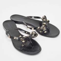 Valentino Black Rubber Rockstud  Thong Flat Slides Size 37