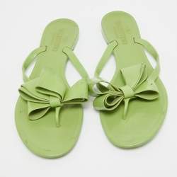 Valentino Green Rubber  Rockstud Bow Thong Flat Slides  Size 38
