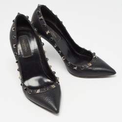 Valentino Black Leather Rockstud Pumps Size 35