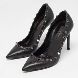 Valentino Black Leather Rockstud Pumps Size 35